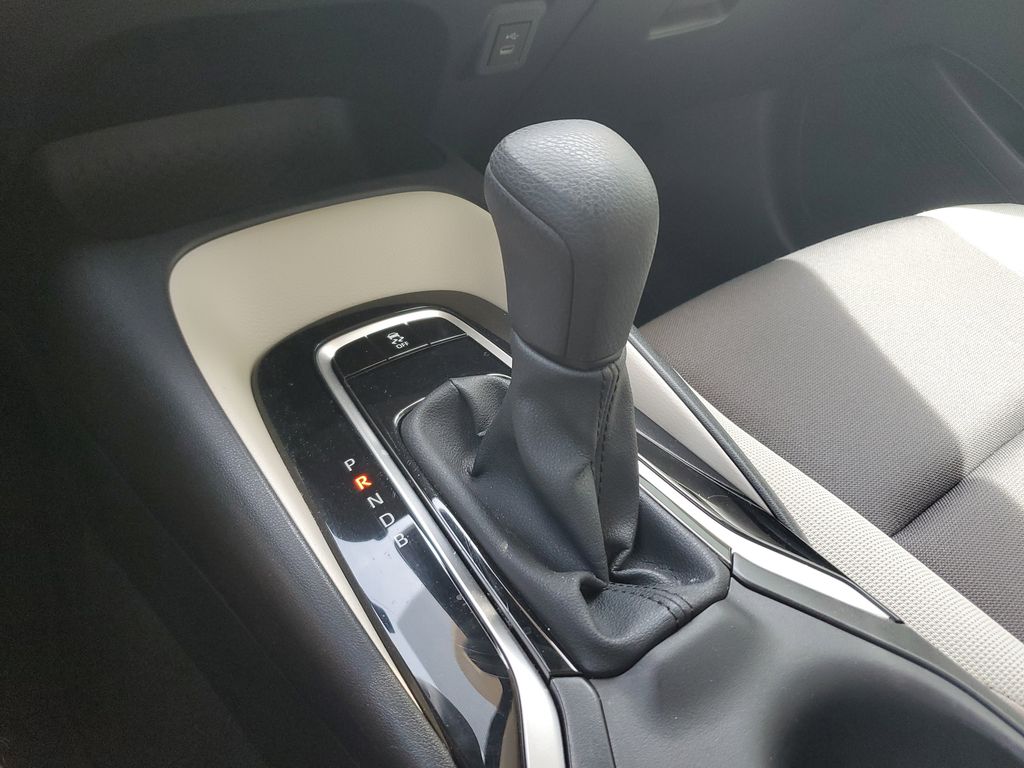 2023 Toyota Corolla LE photo 21
