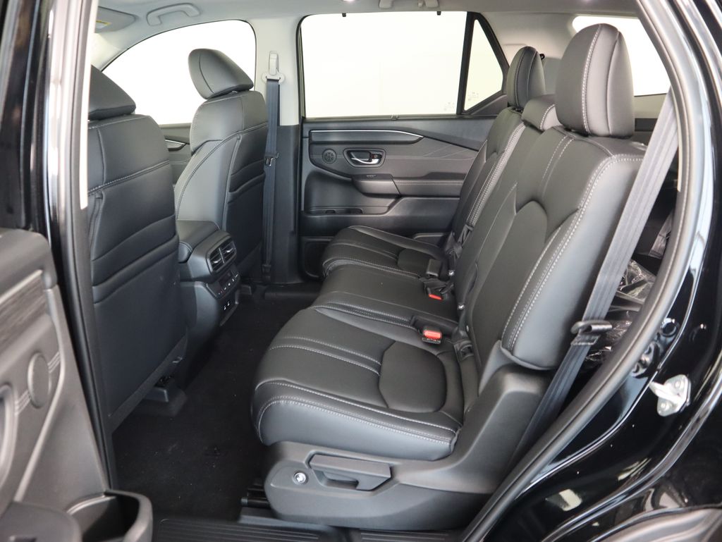 Thumbnail: 2026 Honda Pilot - 22