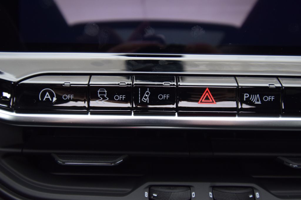 new 2026 Jeep Compass car, priced at $37,762