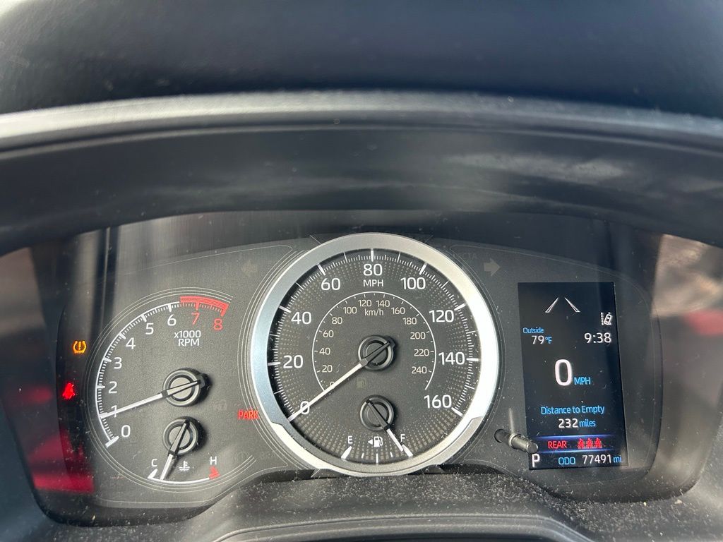 Thumbnail: 2021 Toyota Corolla - 16
