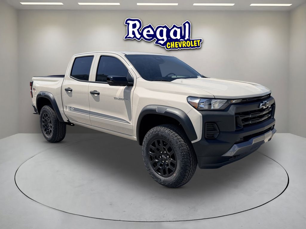 new 2026 Chevrolet Colorado car, priced at $39,995