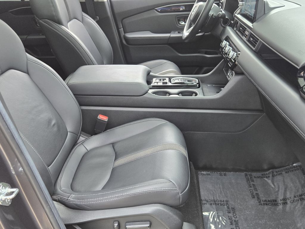 2025 Honda Pilot - $43,708
