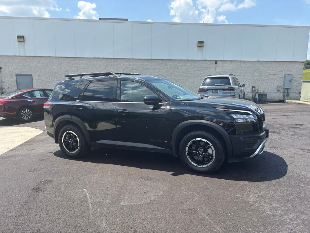 Super Black 2025 Nissan Pathfinder SUV / Crossover All-Wheel Drive 9-Speed Automatic