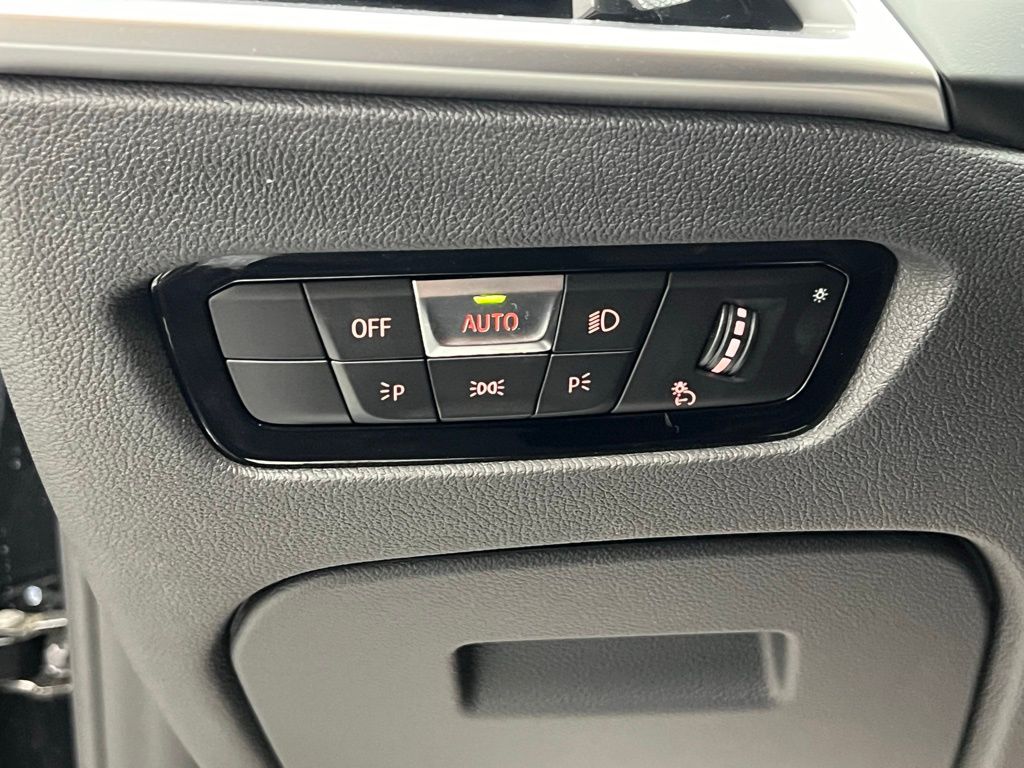 Thumbnail: 2025 BMW M4 - 20