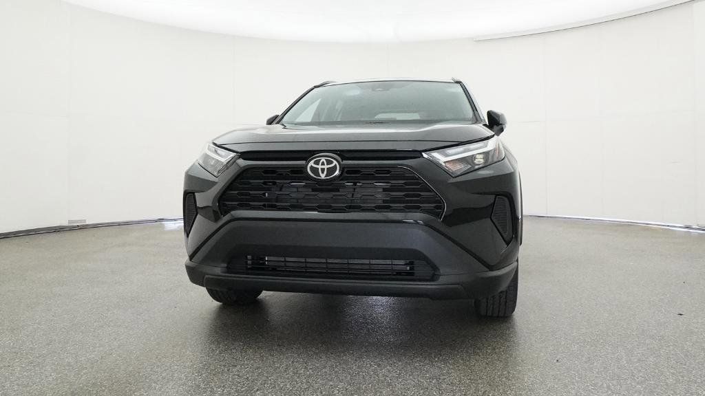 Thumbnail: 2025 Toyota RAV4 - 11
