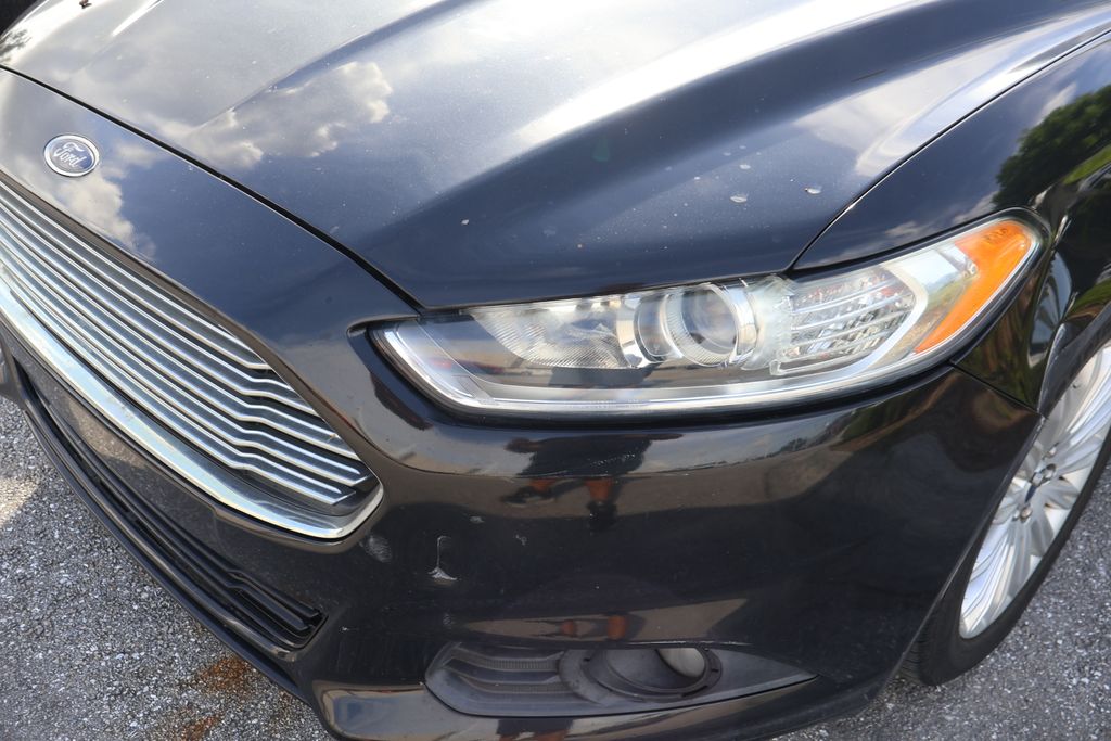 Thumbnail: 2015 Ford Fusion - 3