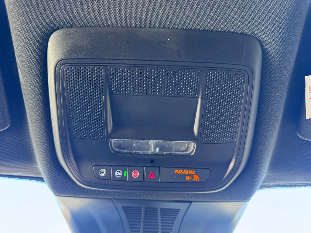 ChevroletBlazer EV21