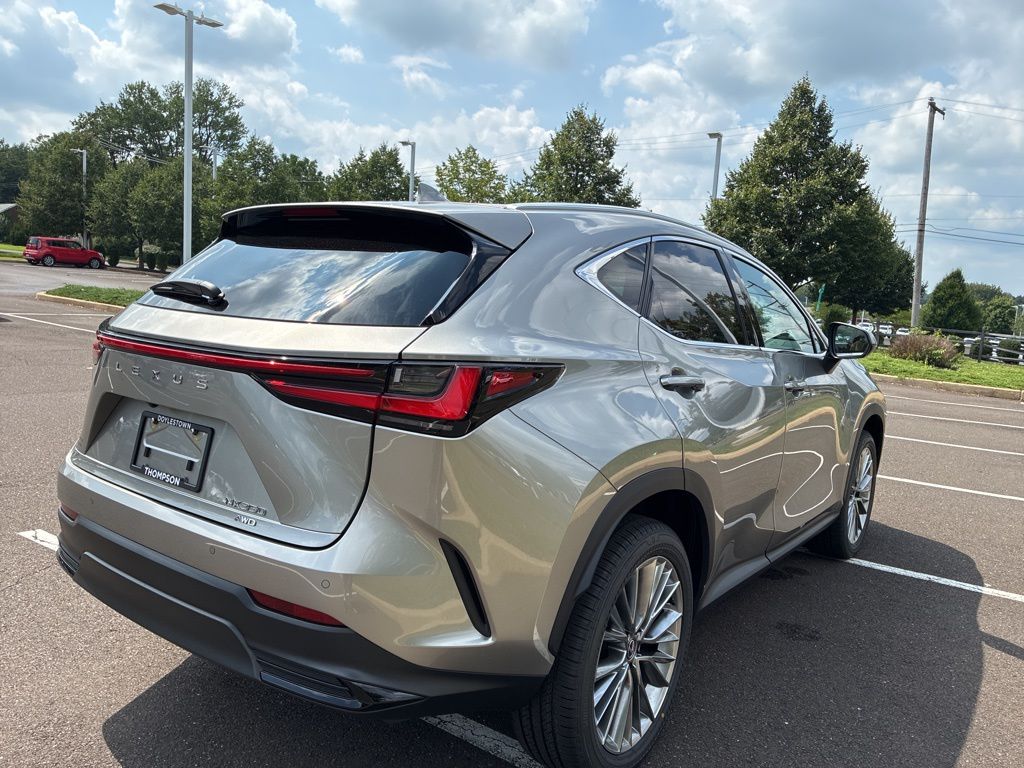 2025 Lexus NX 350 Premium AWD photo 5