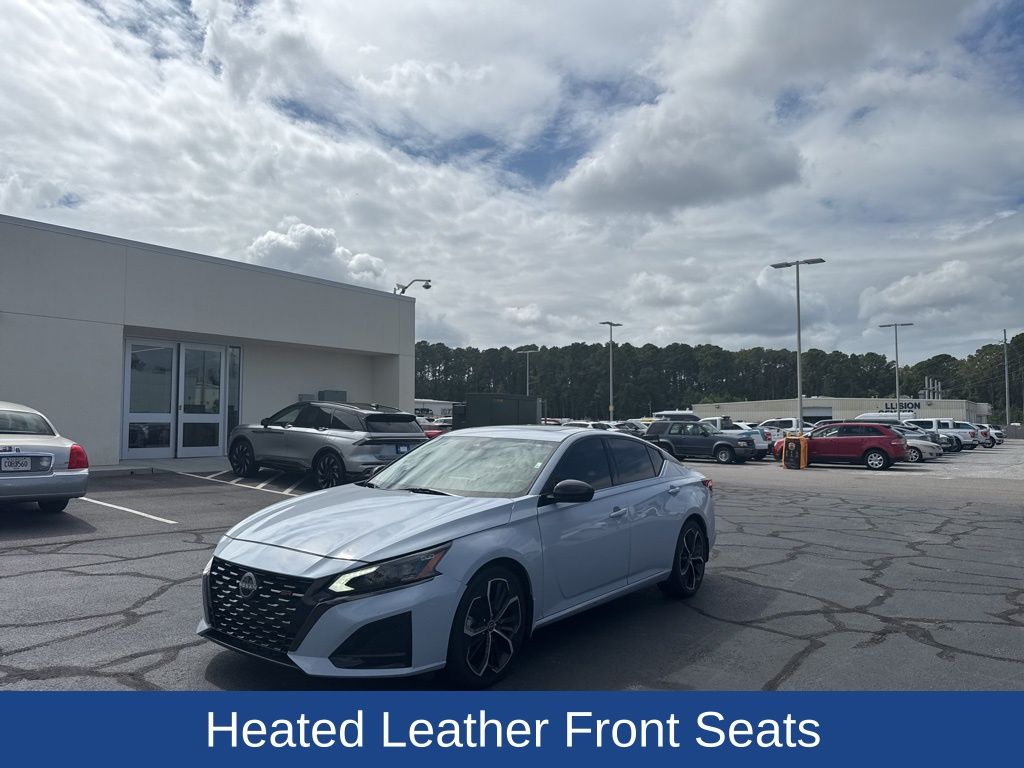2023 Nissan Altima 2.5 SR