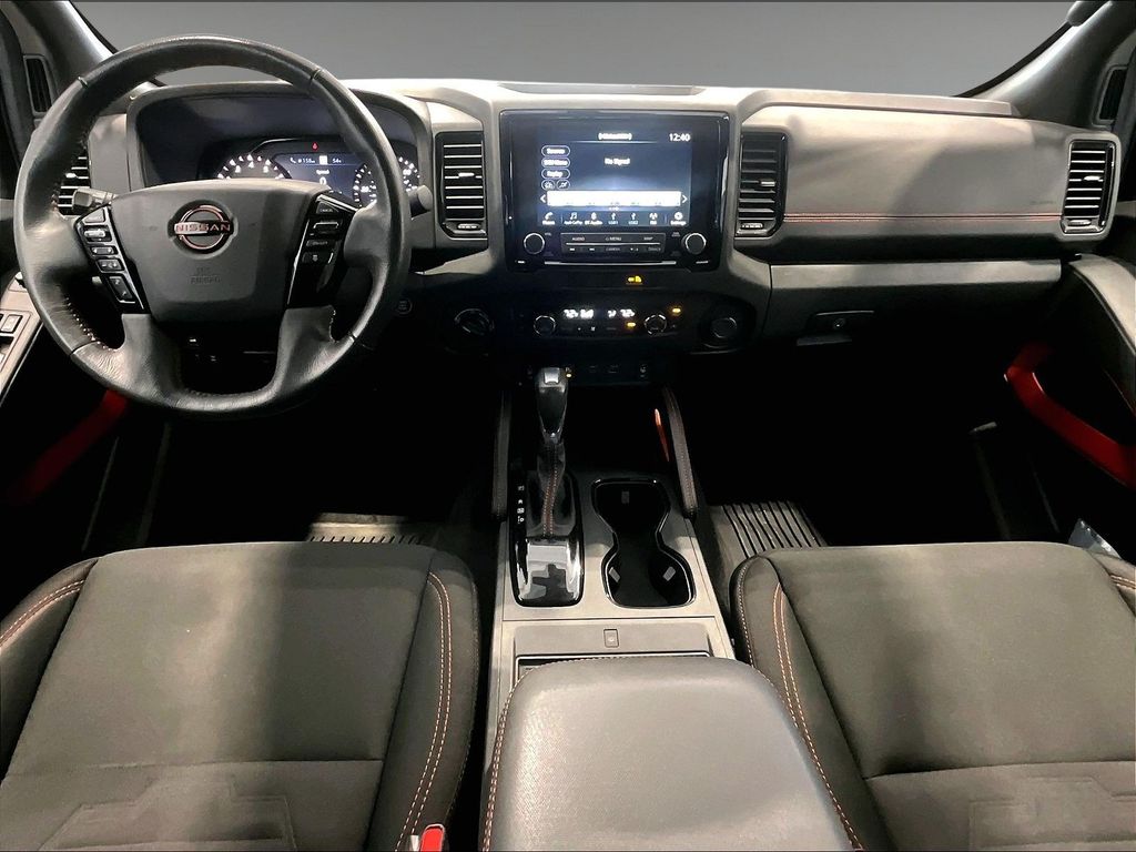 2023 Nissan Frontier — photo 17