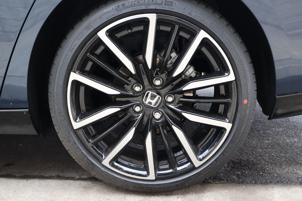 Thumbnail: 2025 Honda Accord - 15