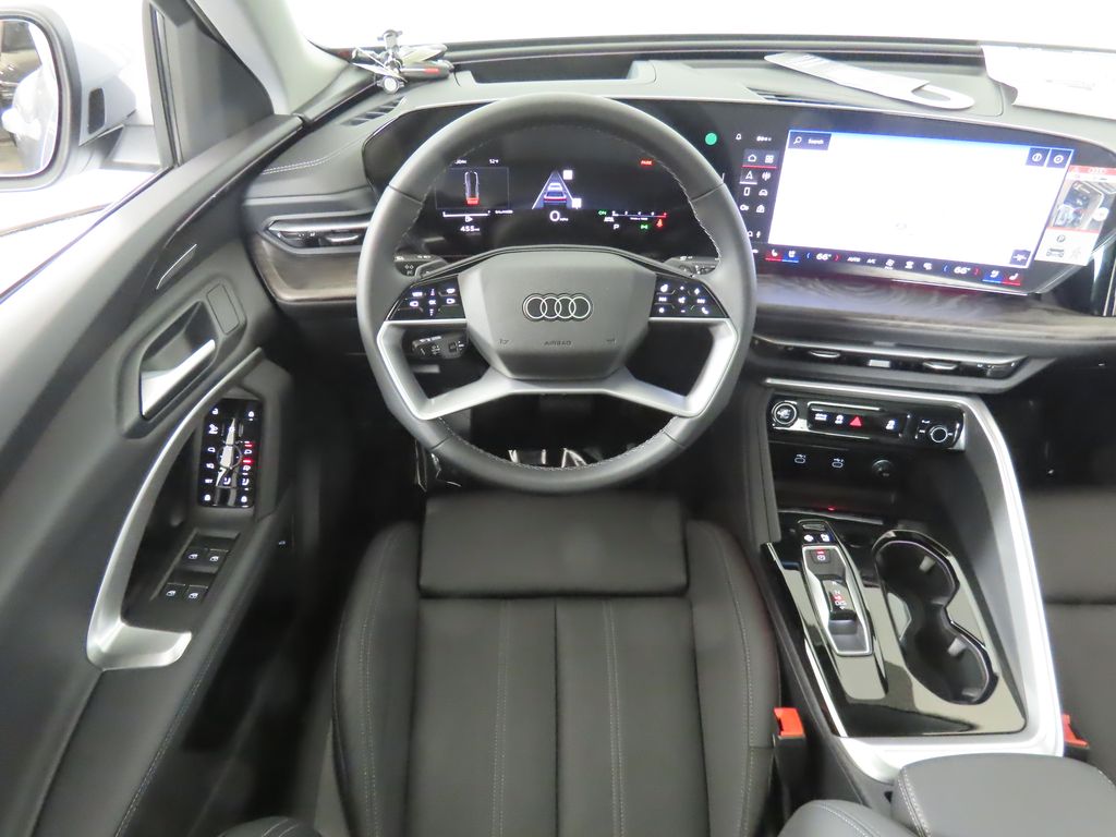 Thumbnail: 2025 Audi Q5 - 12