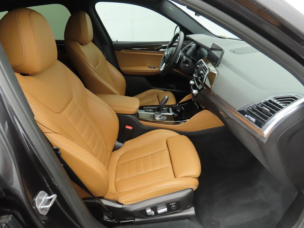 Thumbnail: 2020 BMW X4 - 20