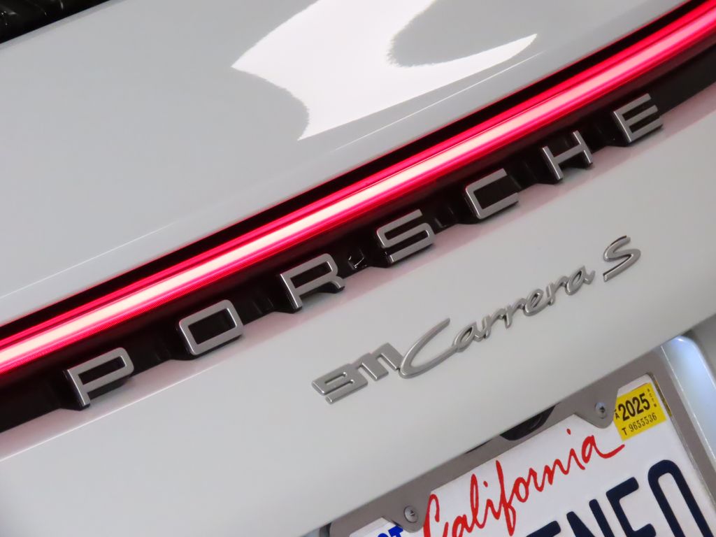 Thumbnail: 2022 Porsche 911 - 20