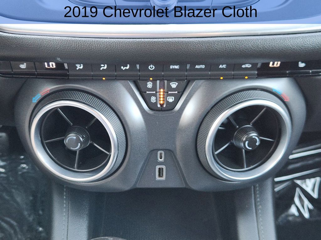 2019 Chevrolet Blazer Base 19