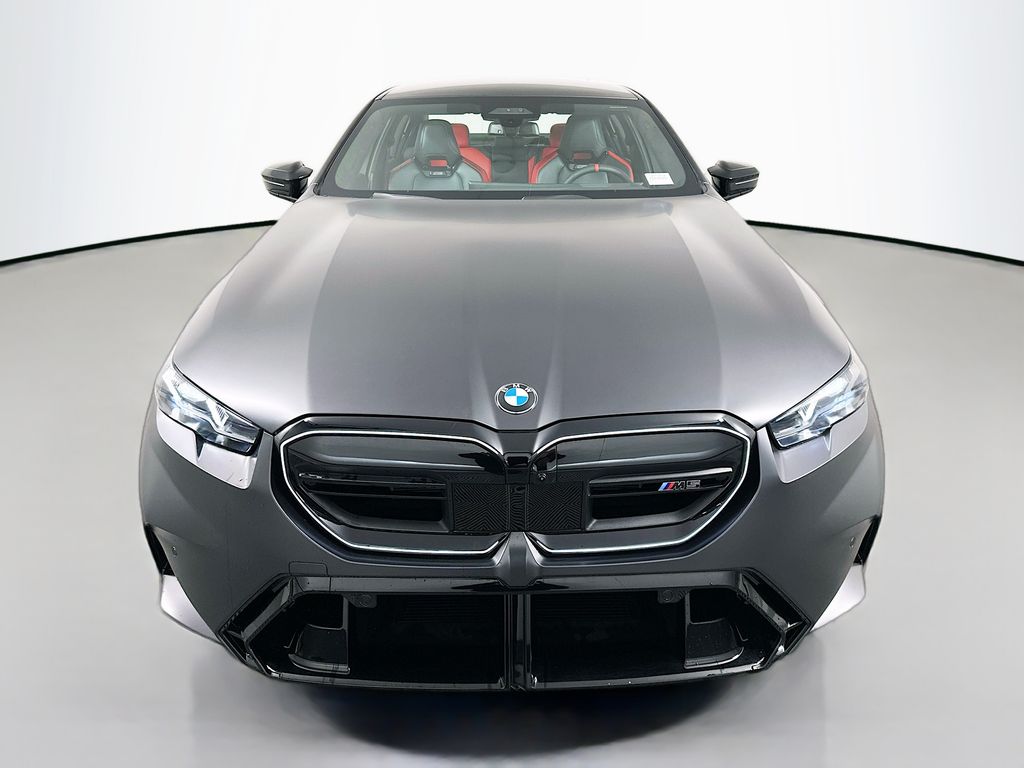 Thumbnail: 2026 BMW M5 - 2