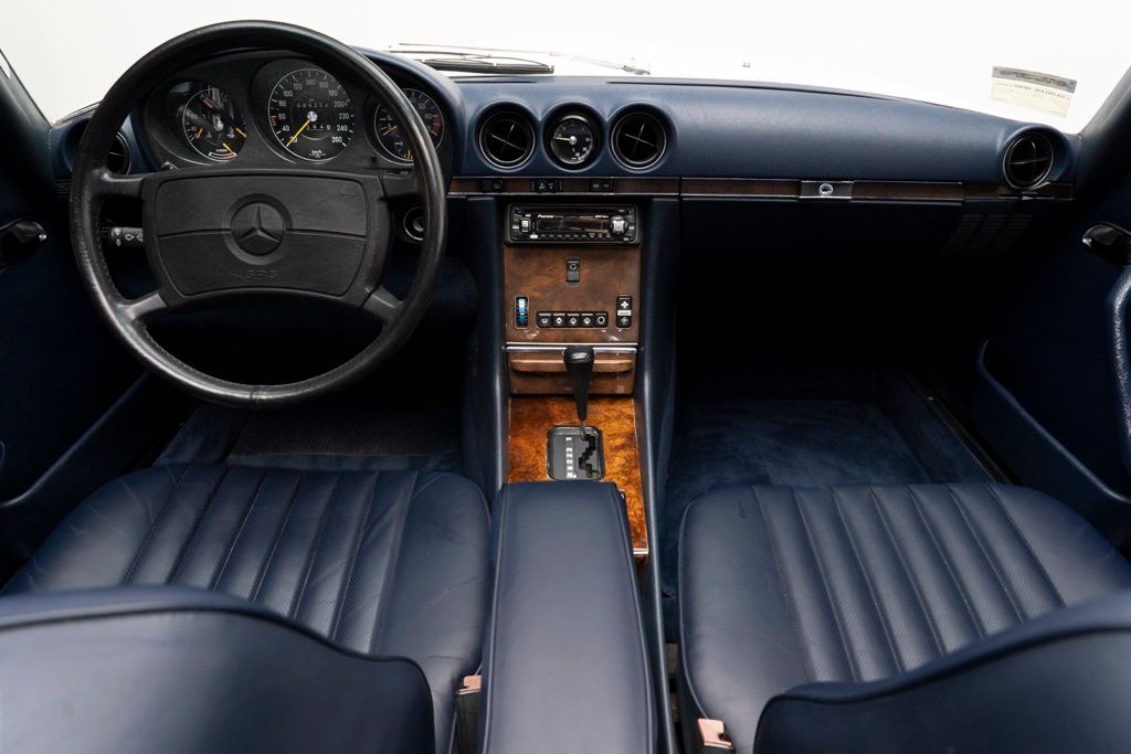 1988 Mercedes-Benz 500-Class - Thumbnail 2