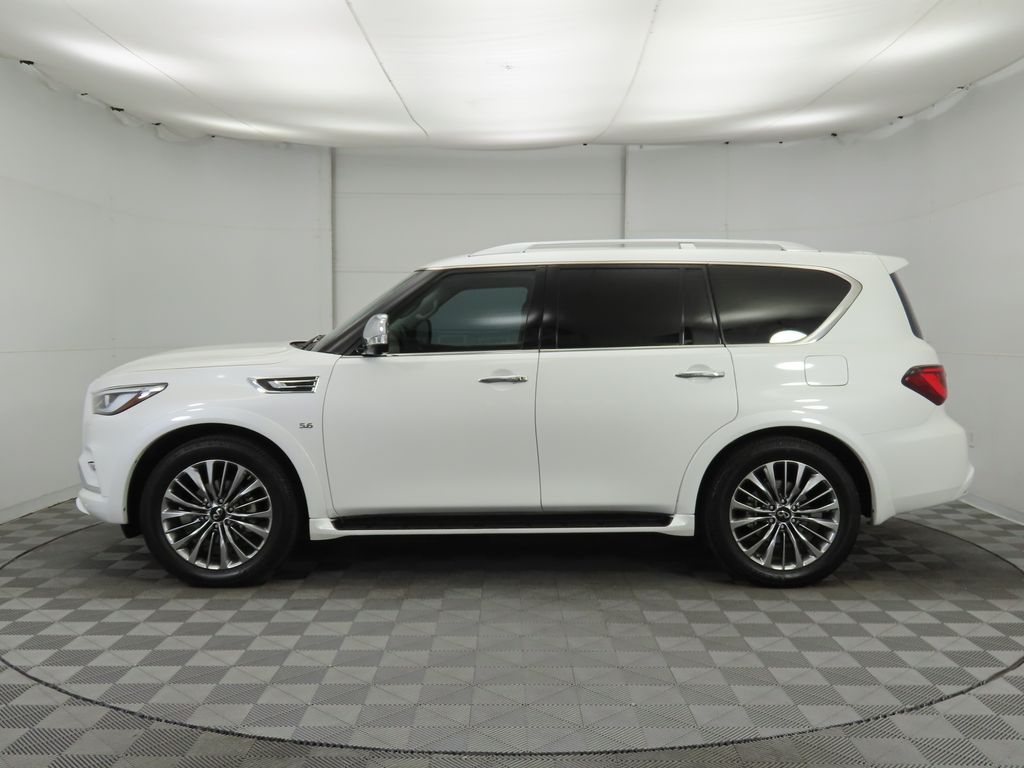 2019 INFINITI QX80 Luxe 8