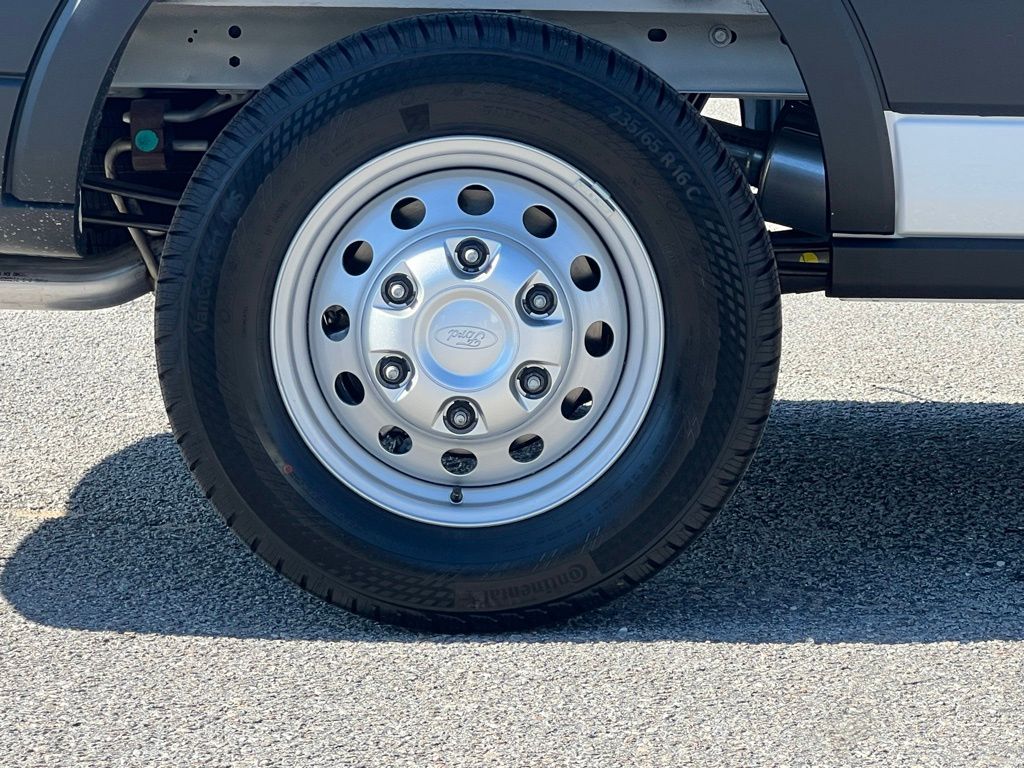 2025 Ford Transit-350 Base - 11