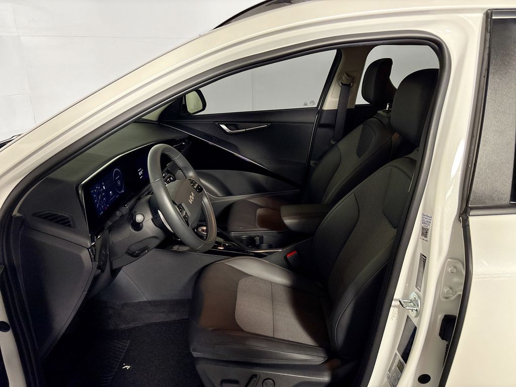 2023 Kia Niro EV Wind