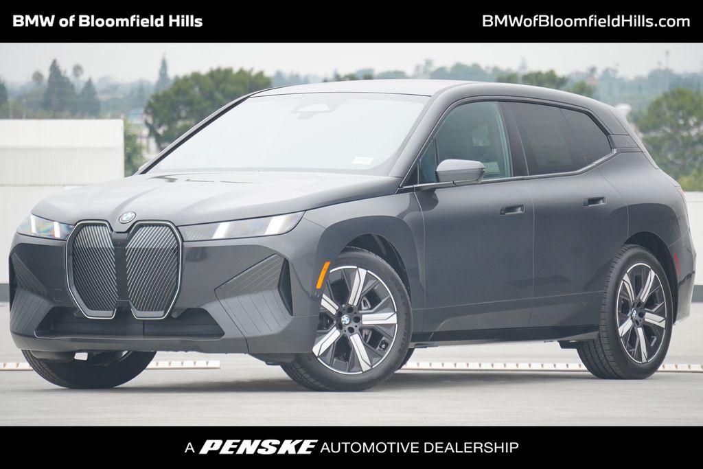 Thumbnail: 2026 BMW iX - 1