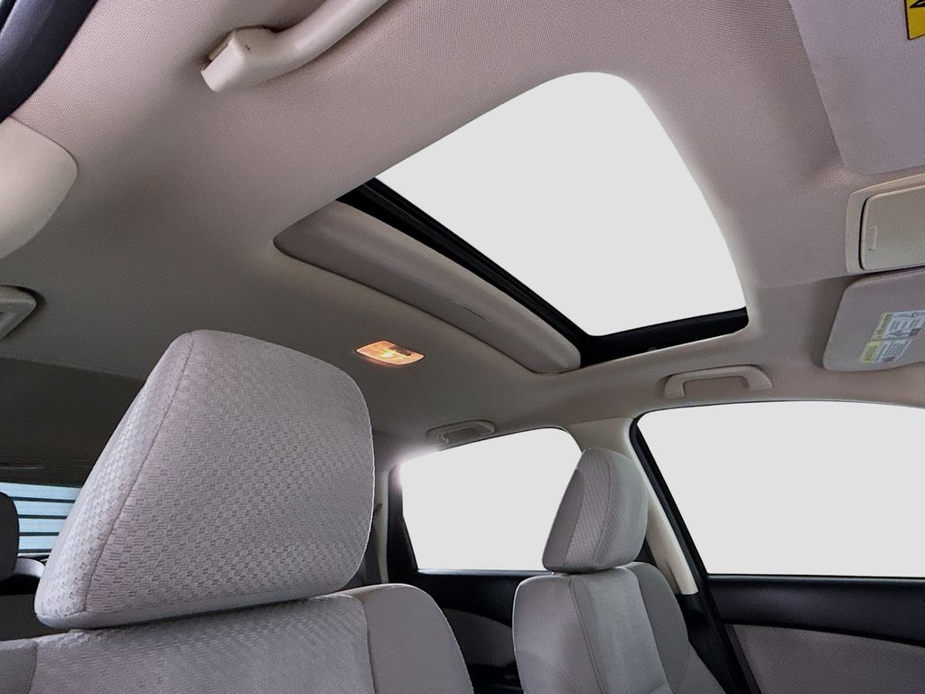 Thumbnail: 2016 Honda CR-V - 18