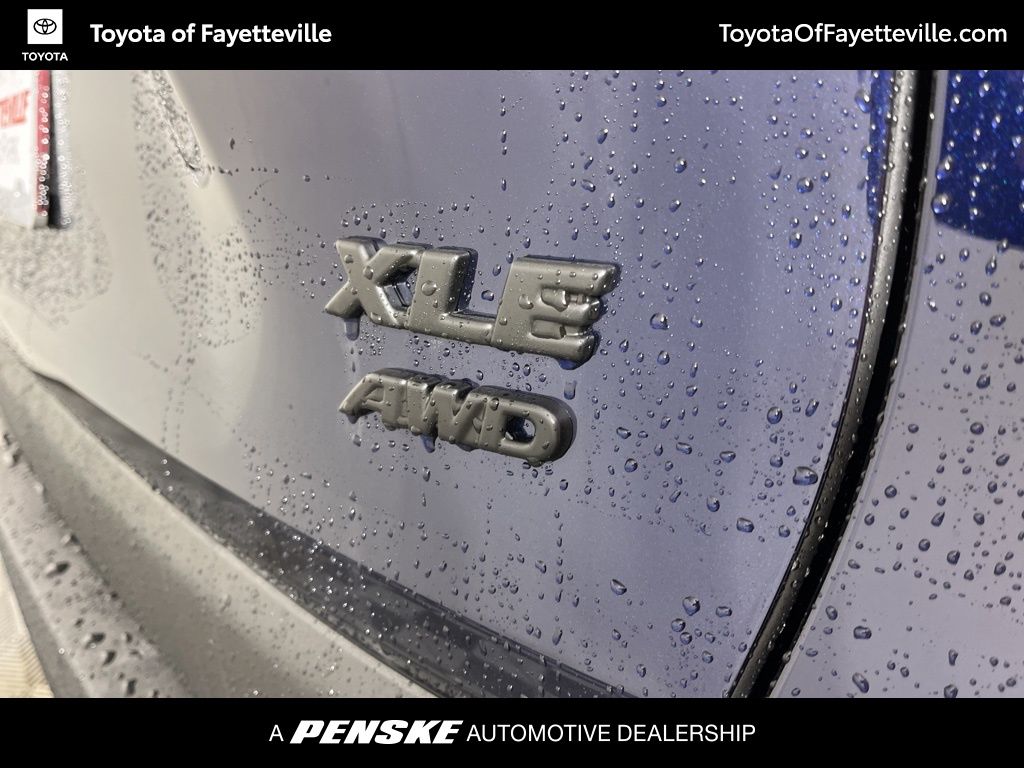 Thumbnail: 2025 Toyota RAV4 - 17