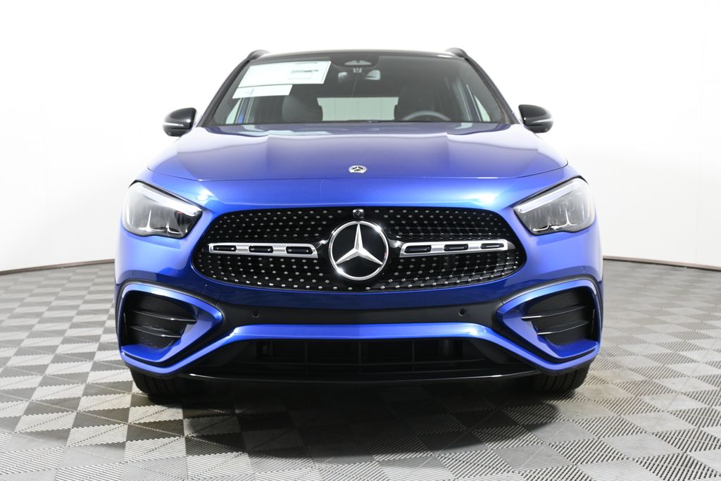 2025 Mercedes-Benz GLA 250 4MATIC 9