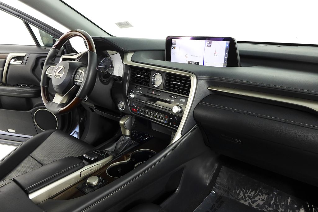 Thumbnail: 2017 Lexus RX - 13