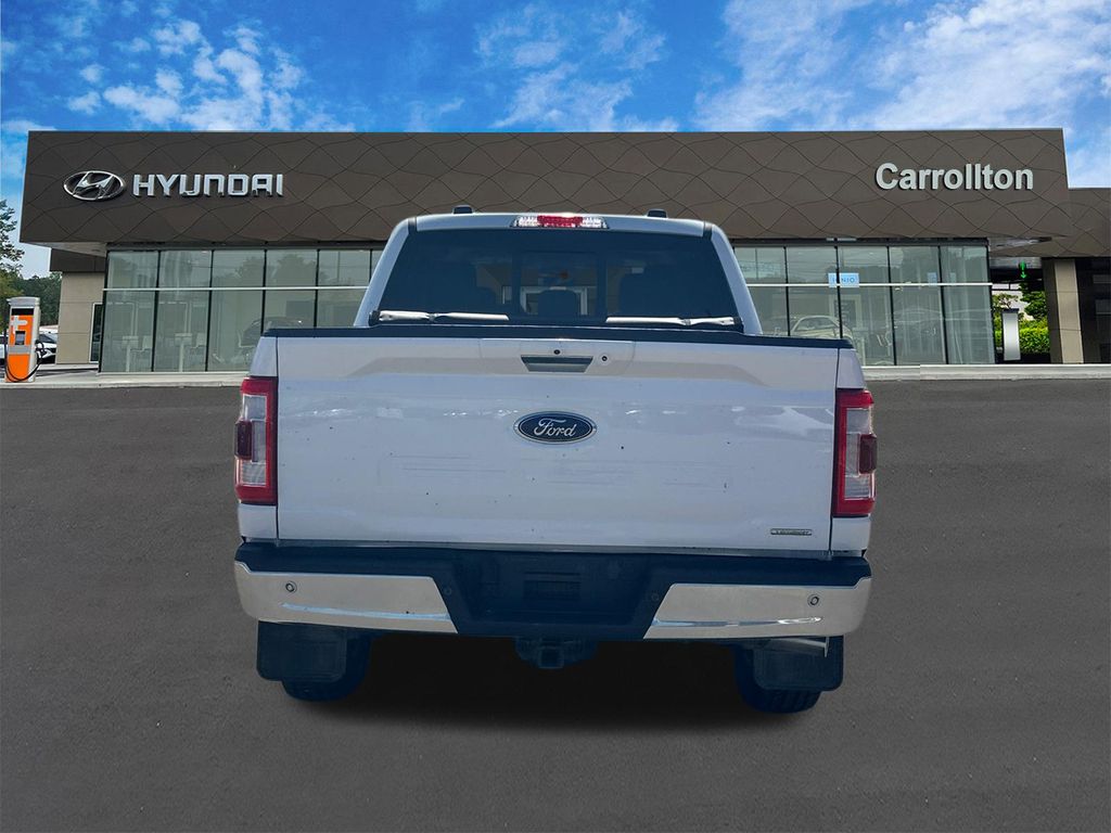 Used 2023 Oxford White Ford Lariat image 6