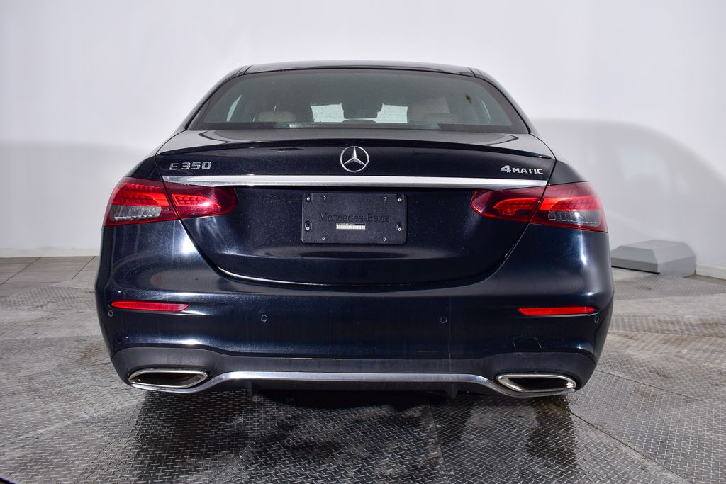 Thumbnail: 2023 Mercedes-Benz E-Class - 4