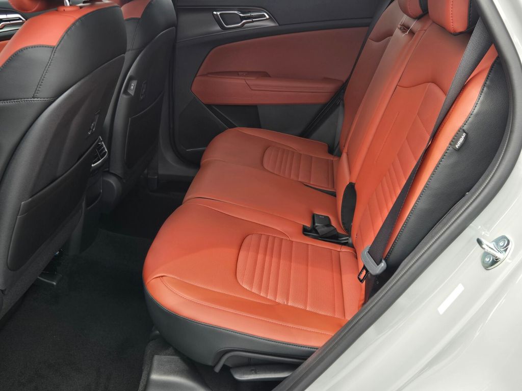 2027 Kia Sportage - $38,030