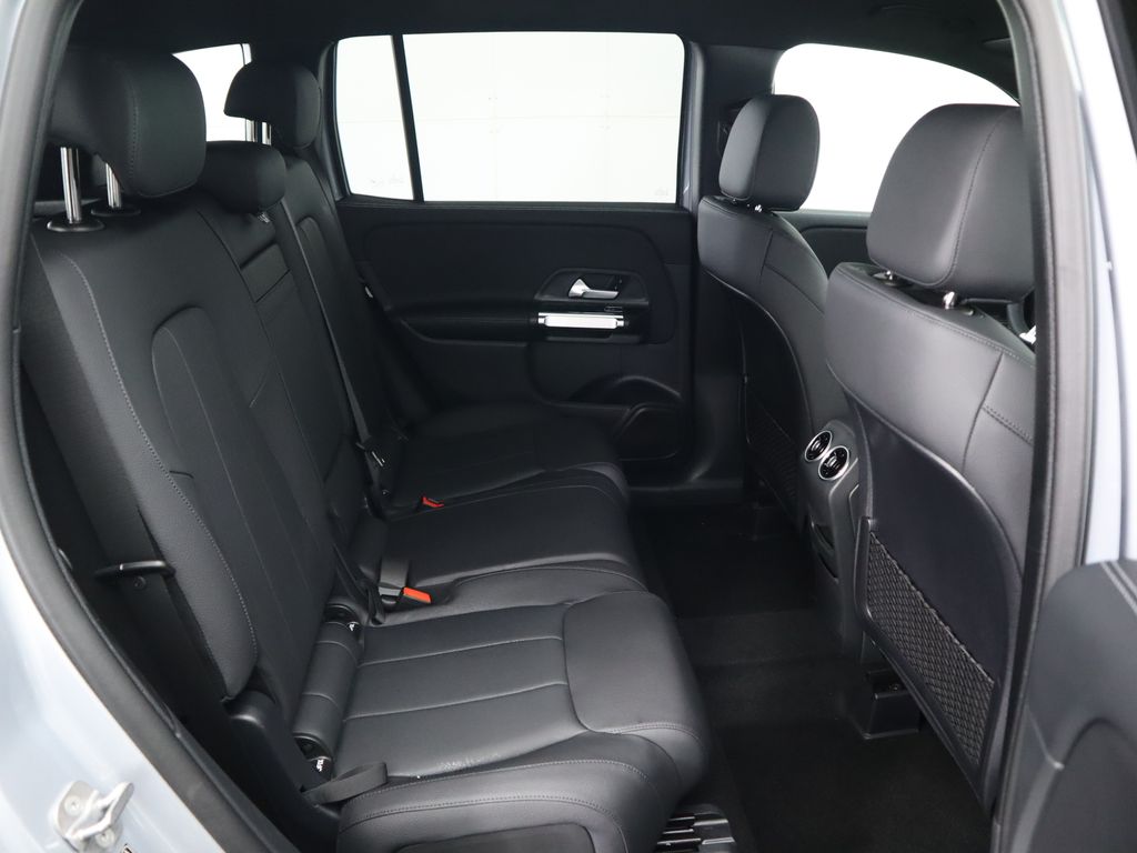 2025 Mercedes-Benz GLB 250 22