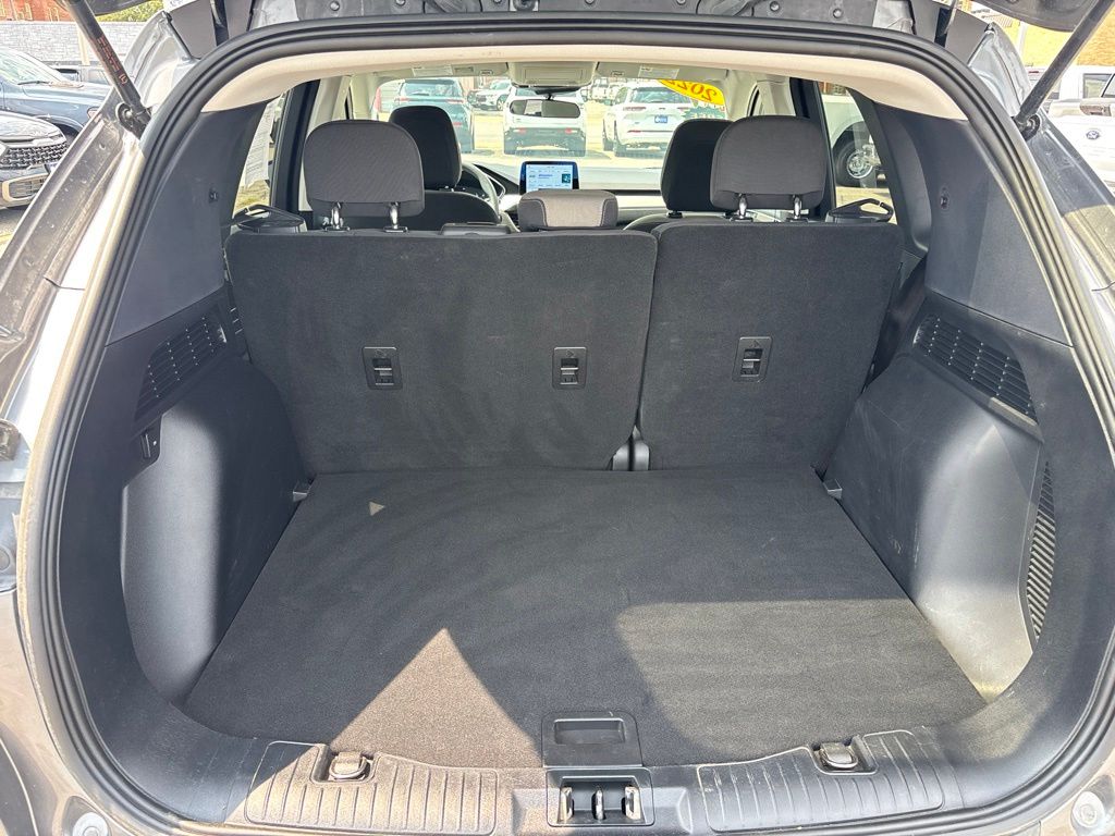 Used 2022 Ford Escape SUV