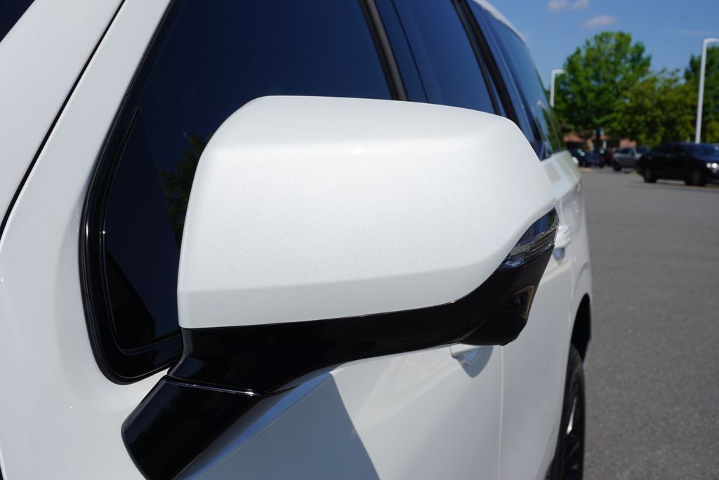 Thumbnail: 2023 Cadillac Escalade - 13