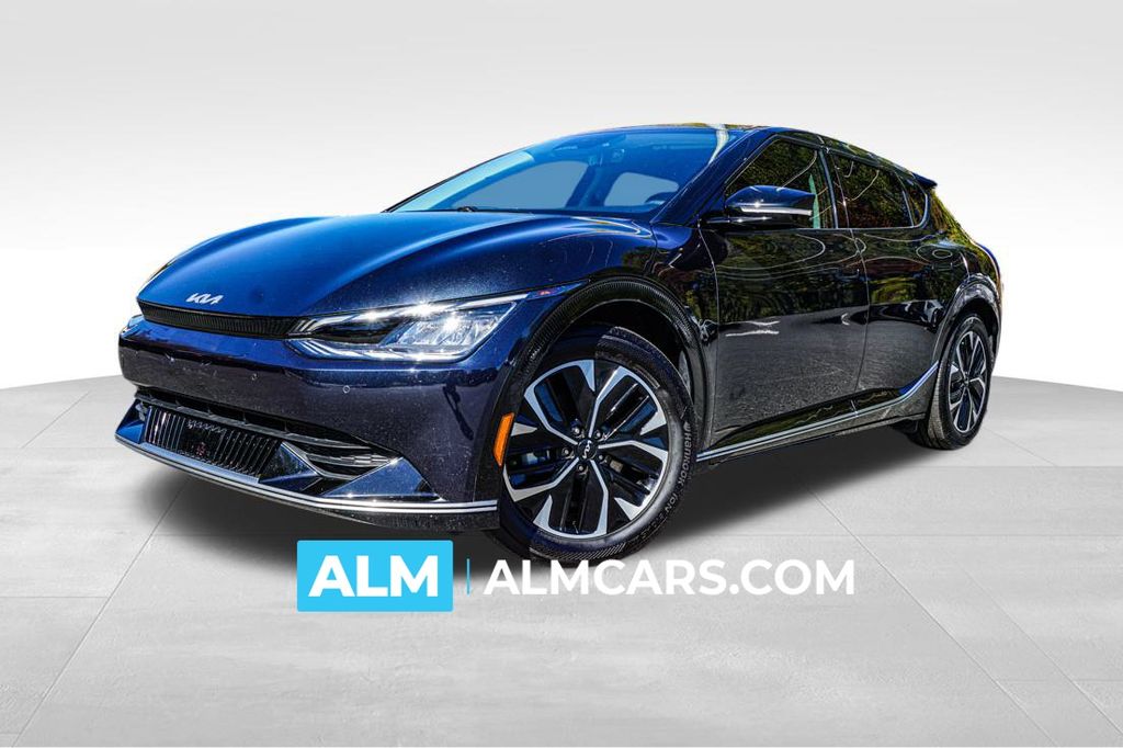 2023 Kia EV6 Wind's photo