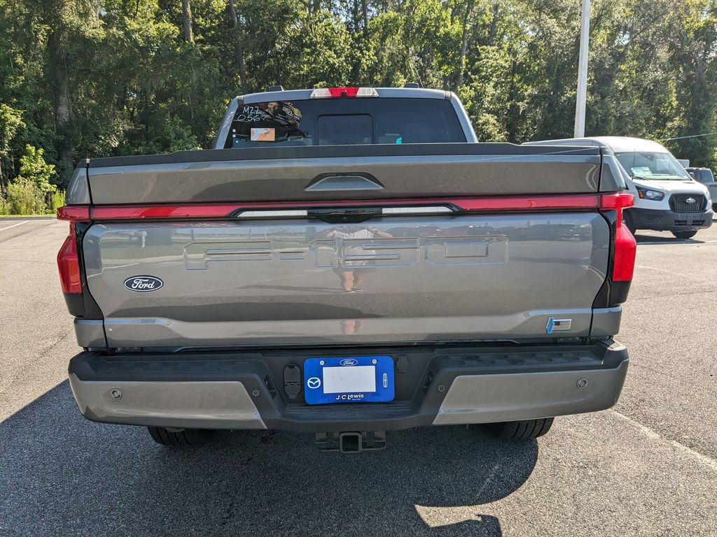 2025 Ford F-150 Lightning Platinum