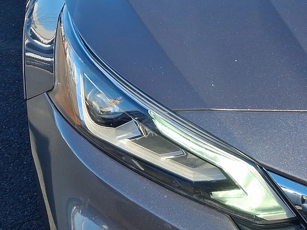 Thumbnail: 2021 Nissan Altima - 9