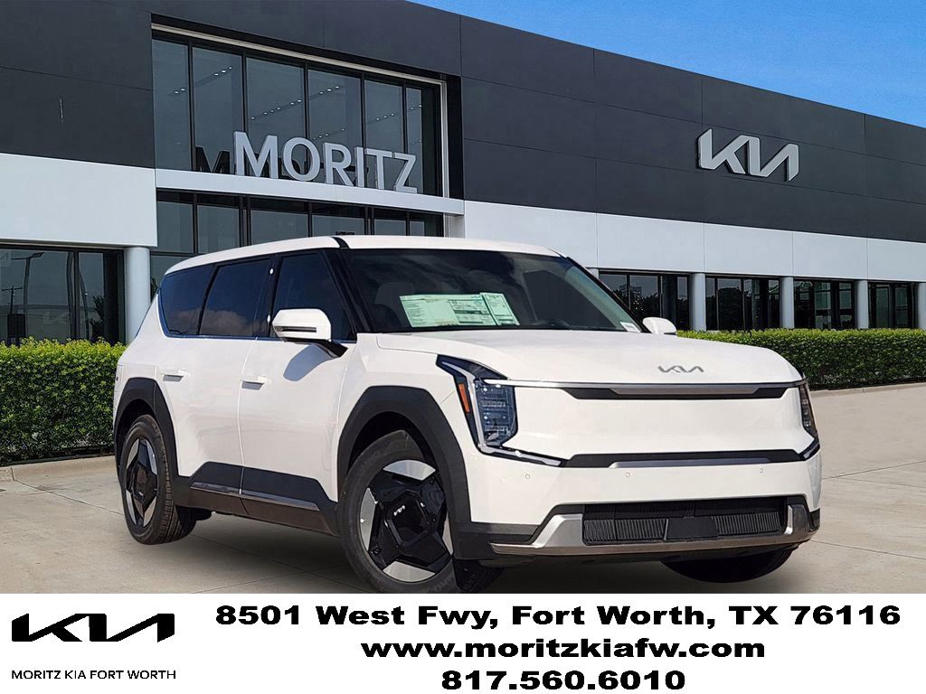 White Pearl 2026 Kia EV9 Light Long Range RWD SUV / Crossover Rear-Wheel Drive 1-Speed Automatic