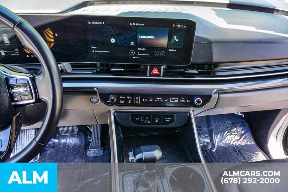 Used 2025 Black Kia LXS image 52
