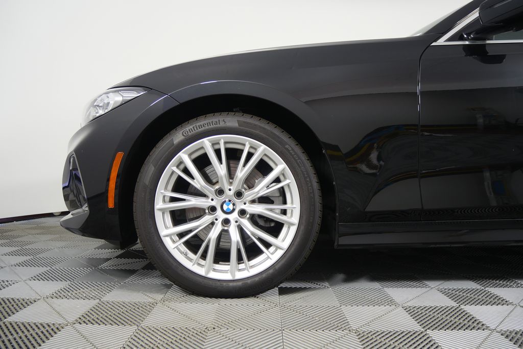 Thumbnail: 2024 BMW 3 Series - 7