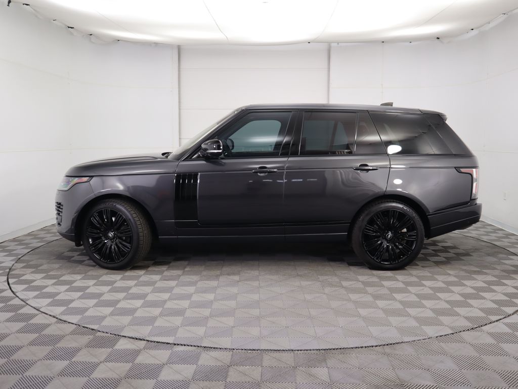 Thumbnail: 2022 Land Rover Range Rover - 8