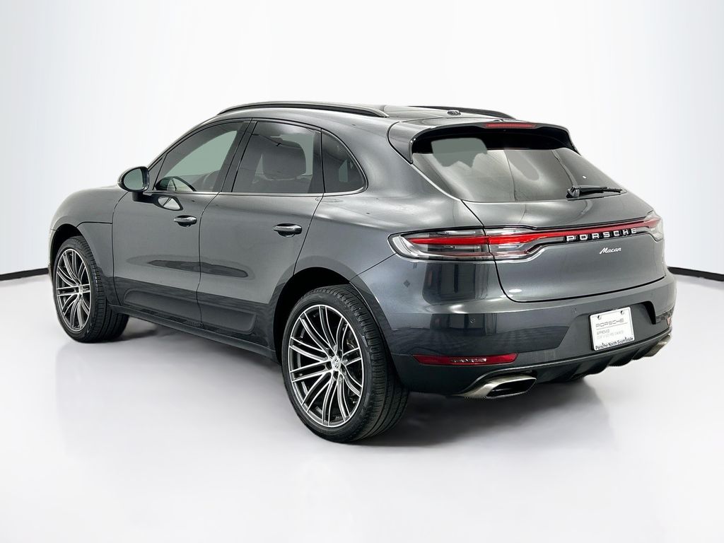 Thumbnail: 2020 Porsche Macan - 3
