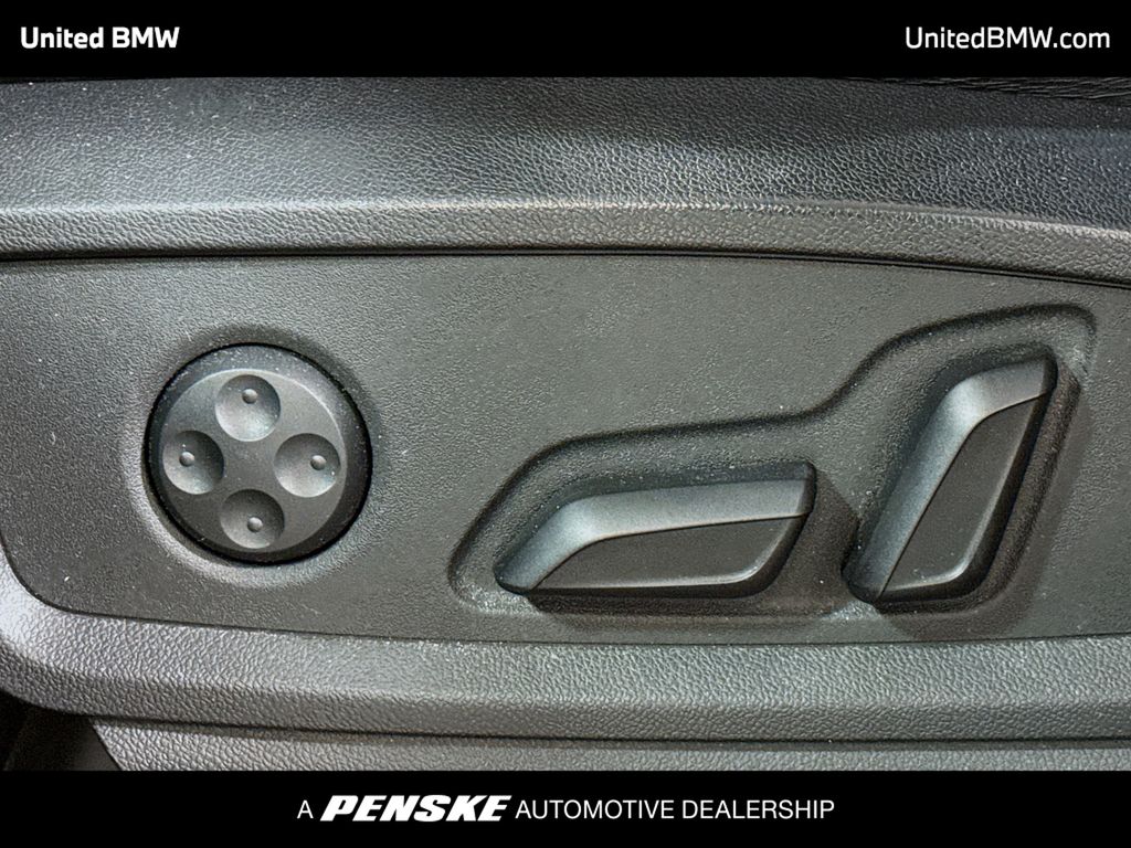 Thumbnail: 2021 Audi SQ5 - 4