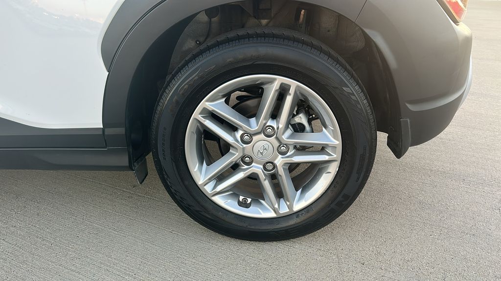 2023 Hyundai Kona SE White at Big Star Chrysler Jeep Dodge Ram 