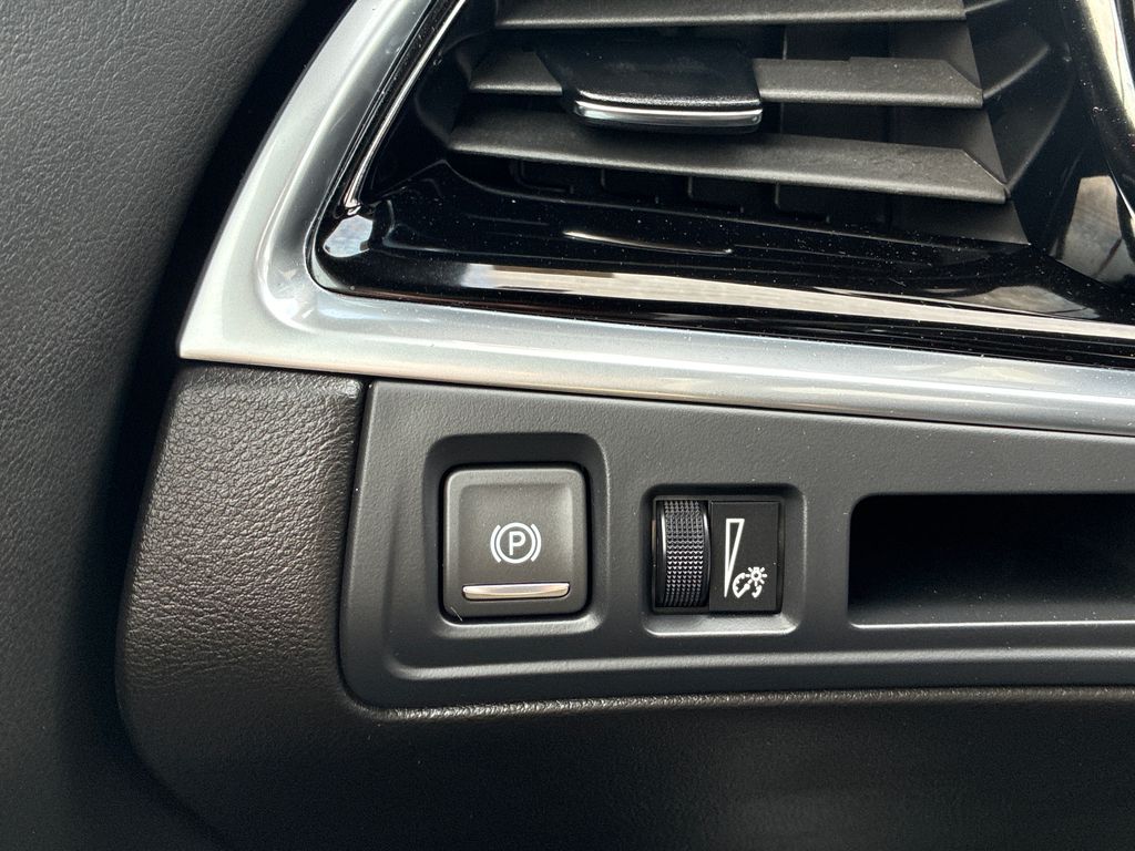 2024 Cadillac XT6 Luxury White at Carlisle Cadillac Buick GMC