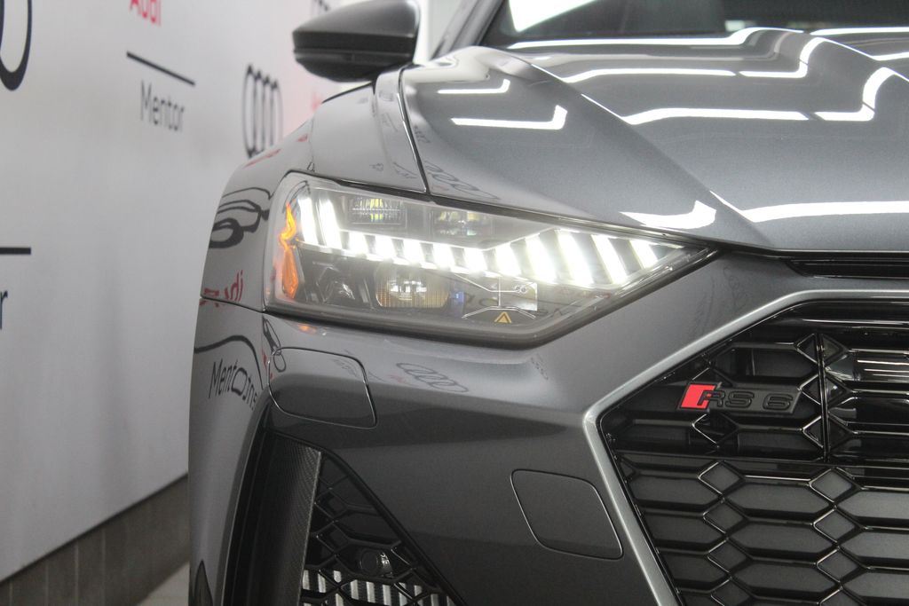 Thumbnail: 2026 Audi RS 6 - 10