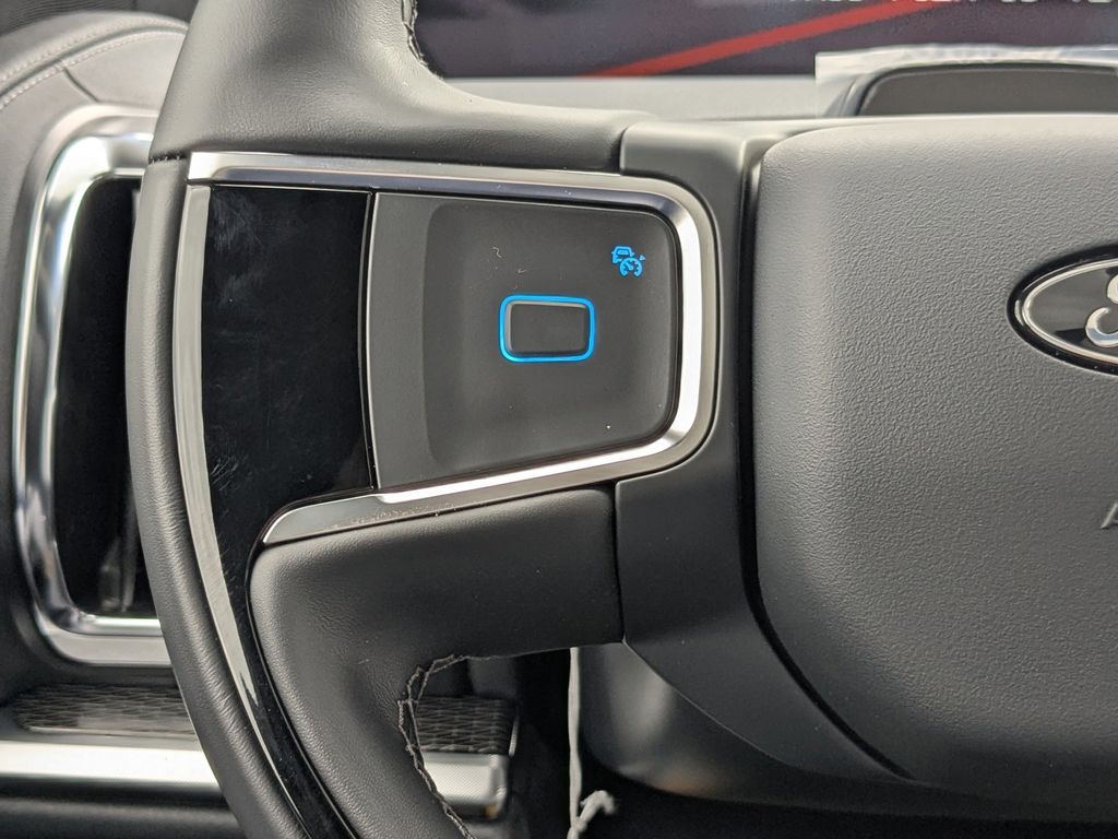 2025 Ford Expedition Platinum MAX