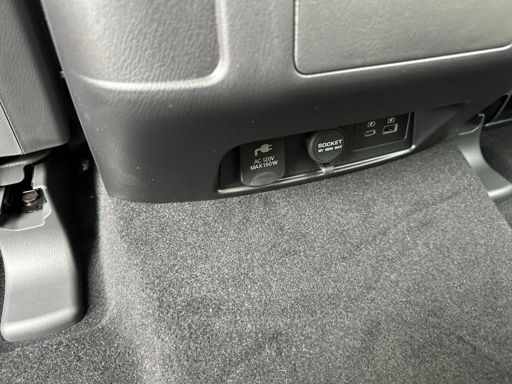 2024 Nissan Armada Platinum photo