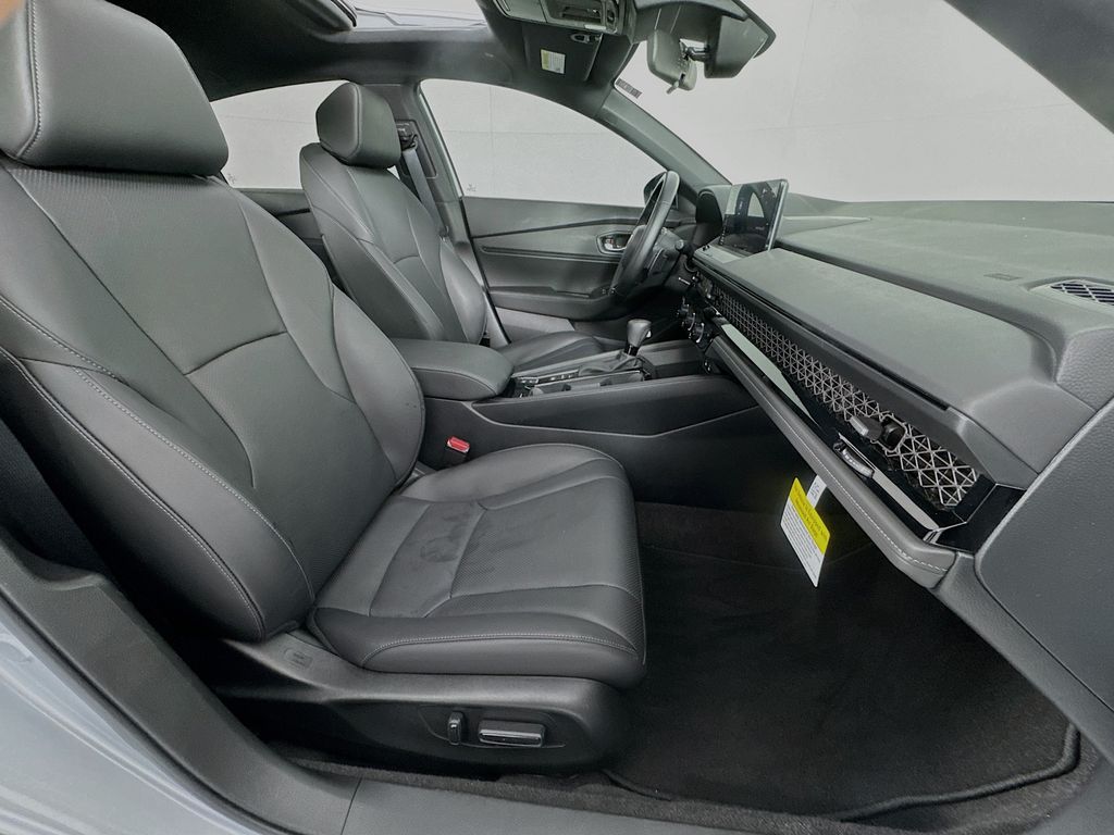 2025 Honda Accord Hybrid Sport-L photo